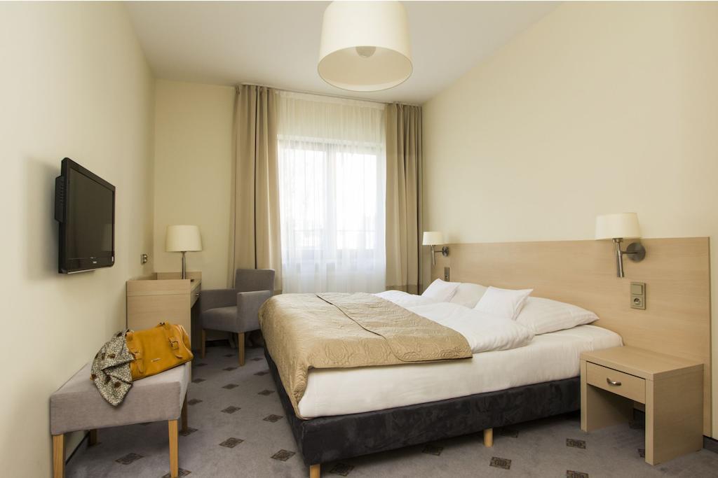Hotel Notabene Świdnik 部屋 写真