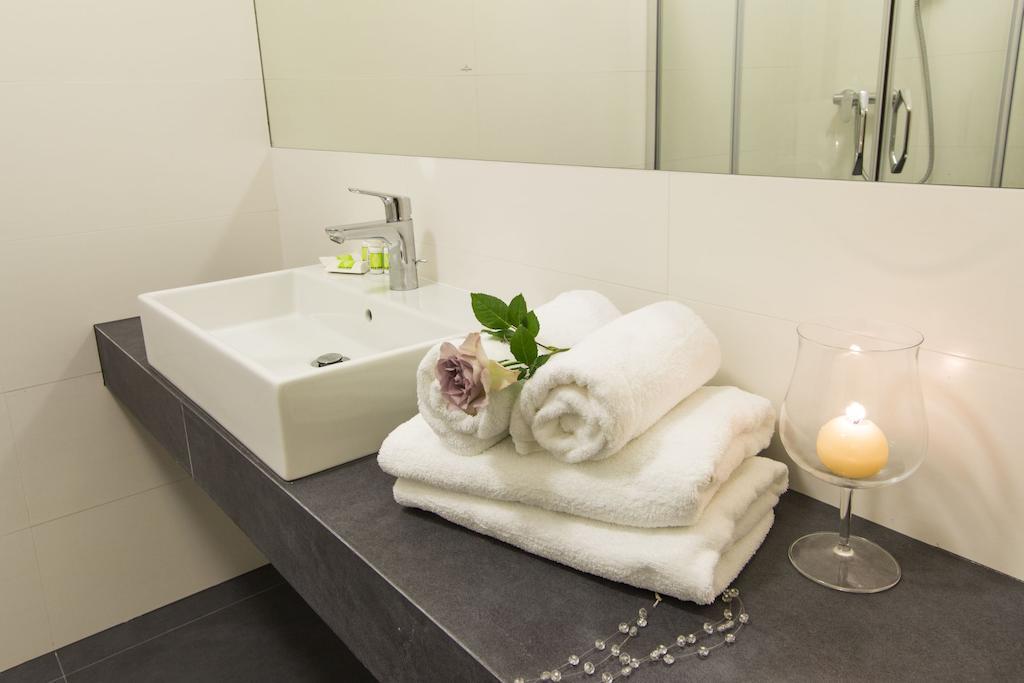 Hotel Notabene Świdnik 部屋 写真